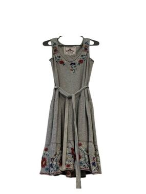 Johnny Was Gray Embroidered Sleeveless Midi Dress with Waist Tie